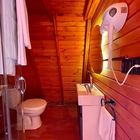 Campsite Bingidi Bungalov