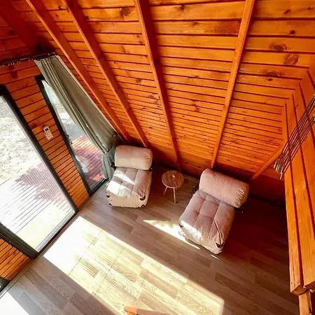 Kamp alanı Bıngıdı Bungalov Ayvalı