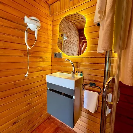 Bıngıdı Bungalov Kamp alanı *